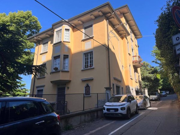appartamento in vendita a Como in zona Prudenziana