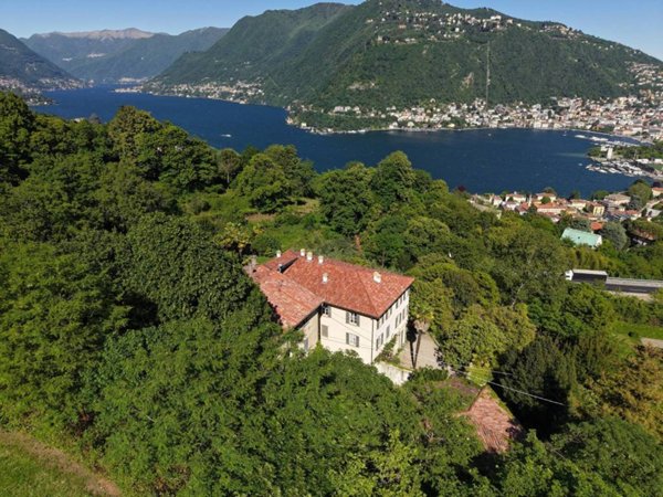 casa indipendente in vendita a Como in zona Sagnino