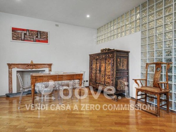 appartamento in vendita a Como in zona Como Centro