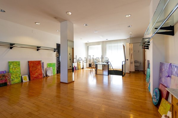 casa semindipendente in vendita a Como in zona Ponte Chiasso