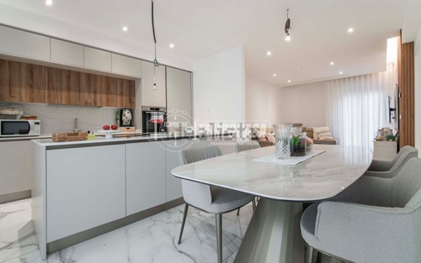 appartamento in vendita a Como in zona Caserme