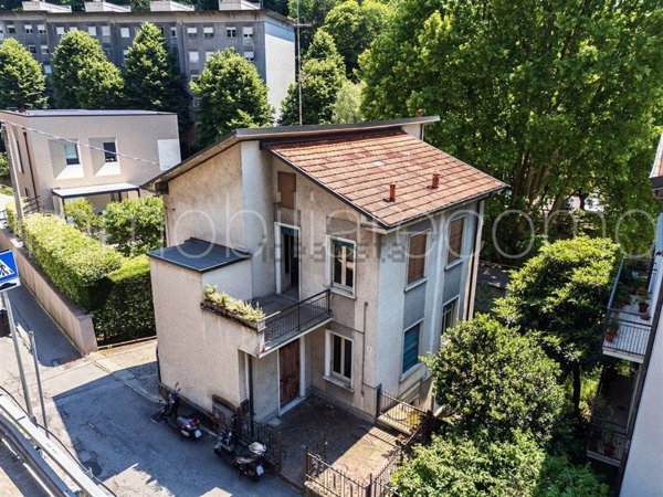 casa indipendente in vendita a Como in zona Como Centro