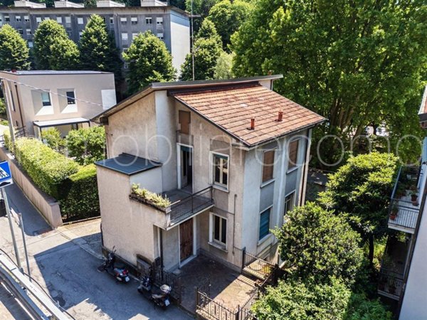 casa indipendente in vendita a Como in zona Como Centro