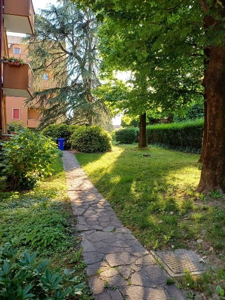 appartamento in vendita a Como in zona Rebbio