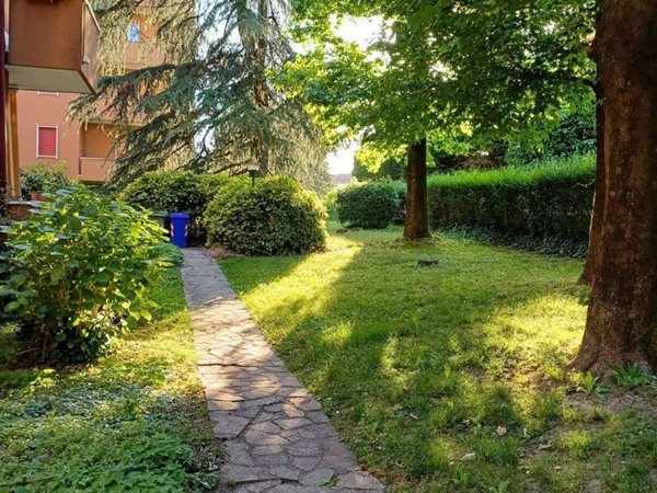appartamento in vendita a Como in zona Rebbio