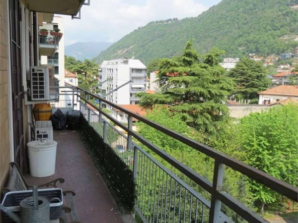 appartamento in vendita a Como in zona Borghi