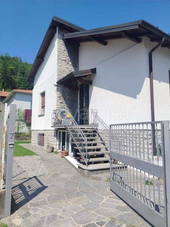 casa indipendente in vendita a Como