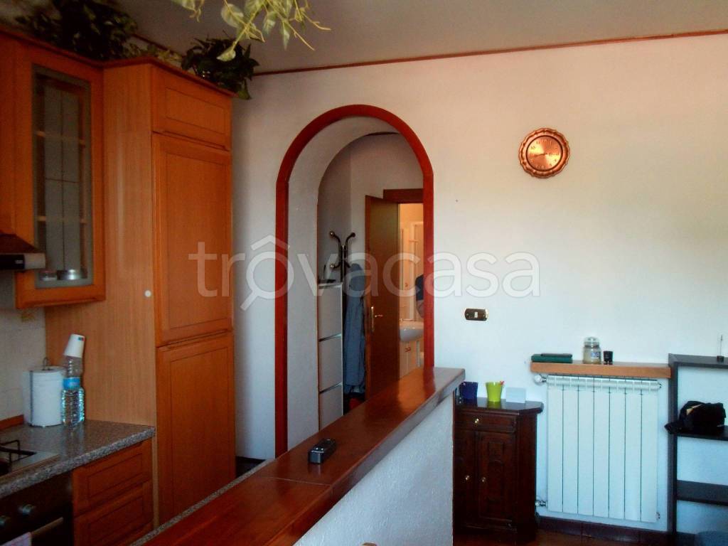 appartamento in vendita a Como in zona Monte Olimpino