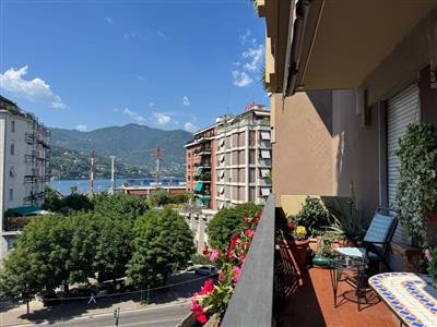 appartamento in vendita a Como in zona Como Centro