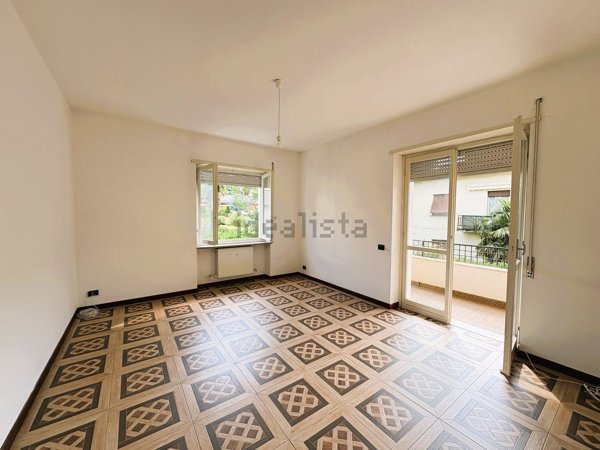 appartamento in vendita a Como in zona Albate