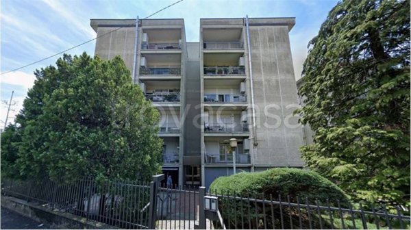 appartamento in vendita a Como in zona Albate