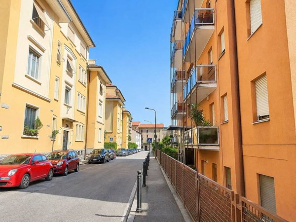 appartamento in vendita a Como in zona Prudenziana