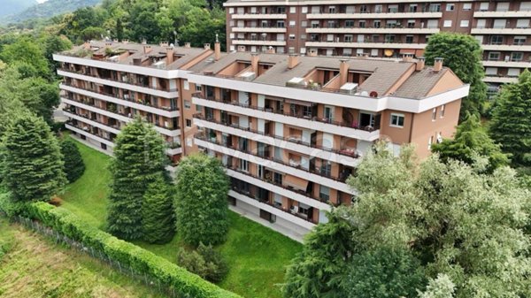appartamento in vendita a Como in zona Sagnino