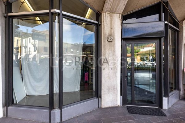 negozio in vendita a Como in zona Ponte Chiasso