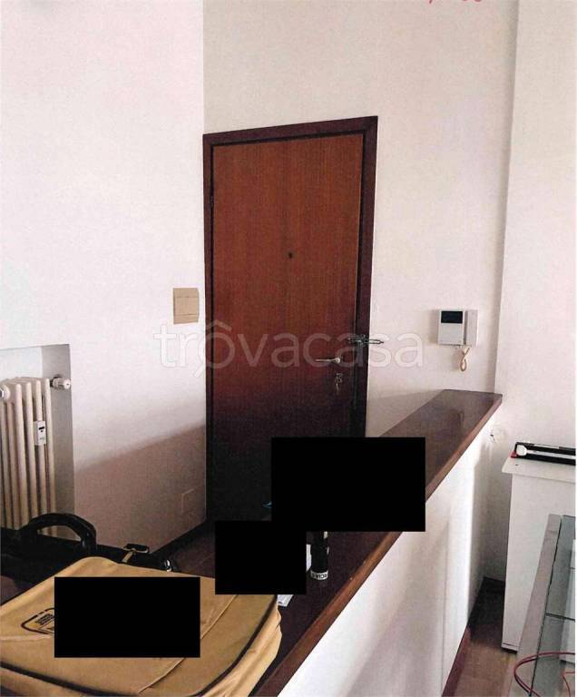 appartamento in vendita a Como in zona Albate