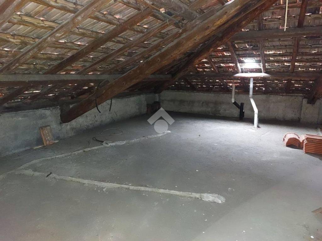appartamento in vendita a Como in zona Monte Olimpino
