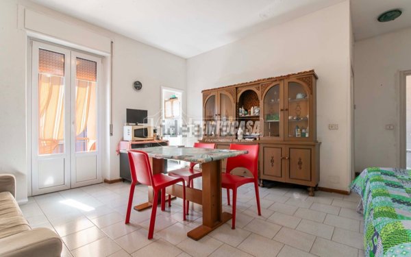 appartamento in vendita a Como in zona Camerlata