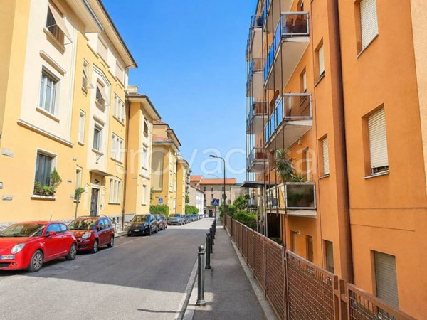 appartamento in vendita a Como in zona Valduce