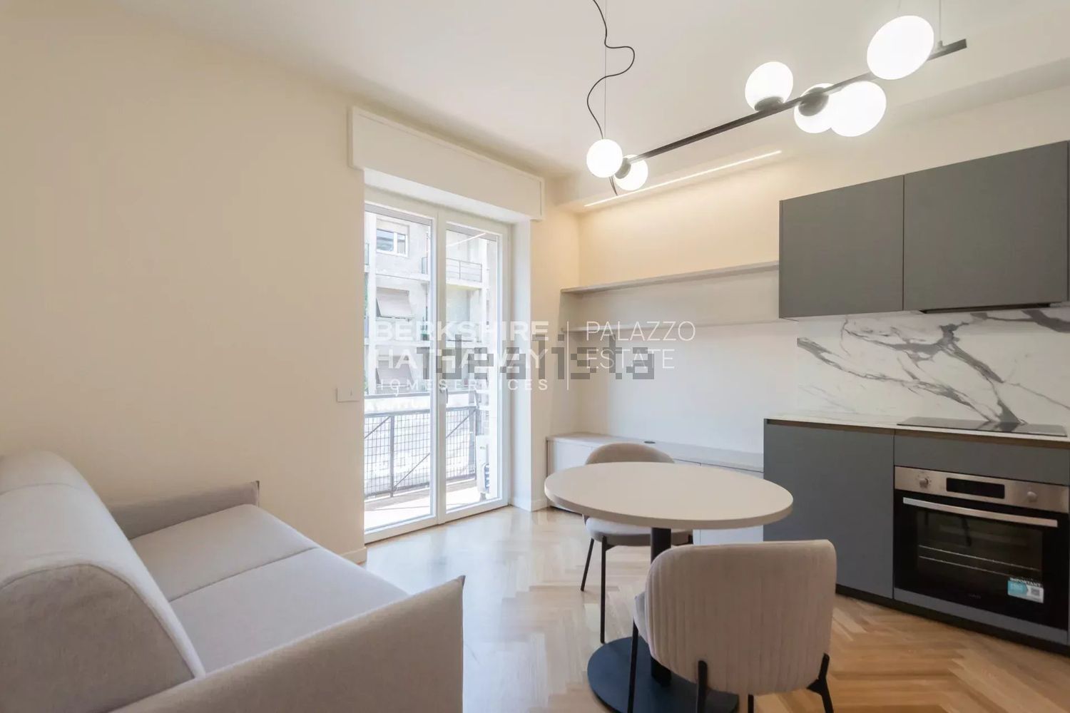 appartamento in vendita a Como in zona Como Centro