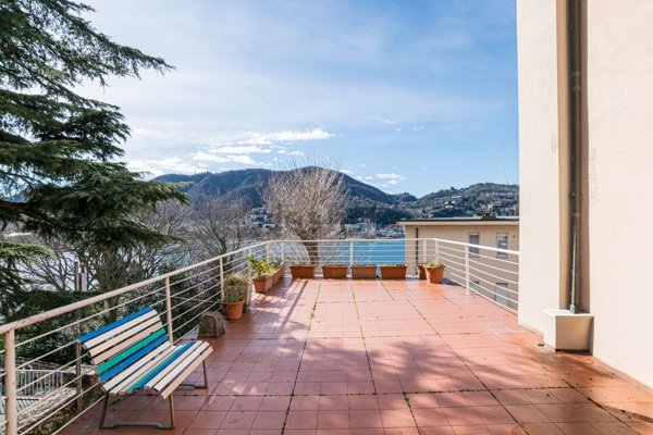 appartamento in vendita a Como in zona Prudenziana