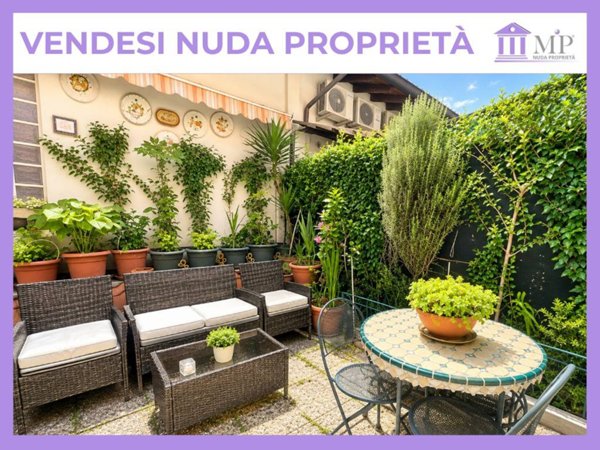 casa indipendente in vendita a Como in zona Sagnino