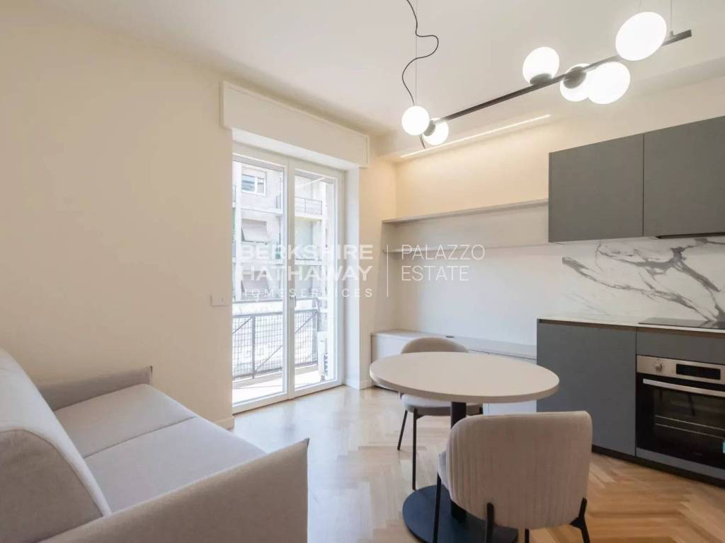 appartamento in vendita a Como in zona Como Centro