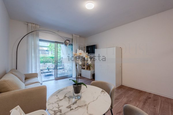 appartamento in vendita a Como in zona Borghi