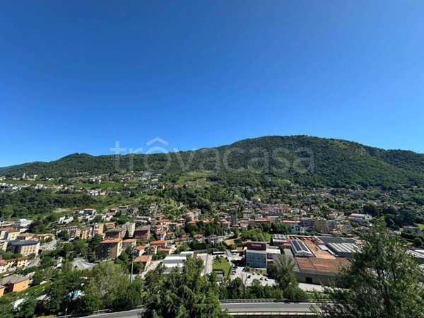 appartamento in vendita a Como in zona Sagnino