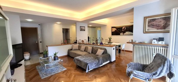appartamento in vendita a Como in zona Prudenziana