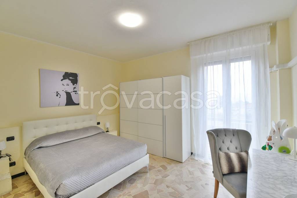 appartamento in vendita a Como in zona Monte Olimpino