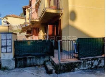 appartamento in vendita a Como in zona Prestino