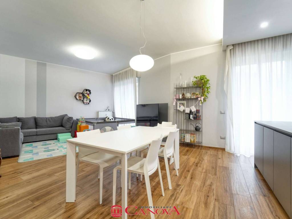 appartamento in vendita a Como in zona Monte Olimpino