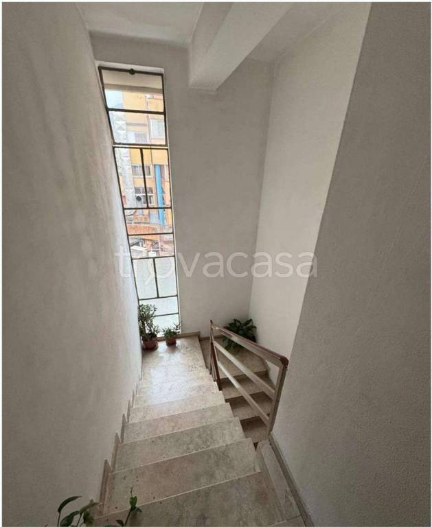 appartamento in vendita a Como in zona Borghi