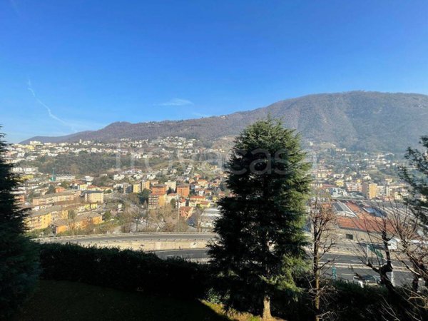 appartamento in vendita a Como in zona Sagnino