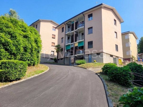 appartamento in vendita a Como in zona Prestino