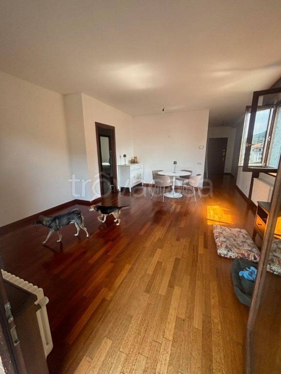 appartamento in vendita a Como in zona Borghi