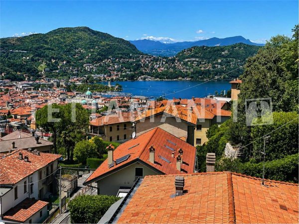 appartamento in vendita a Como in zona Garzola