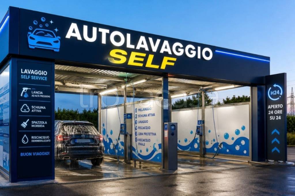 negozio in vendita a Como in zona Lora