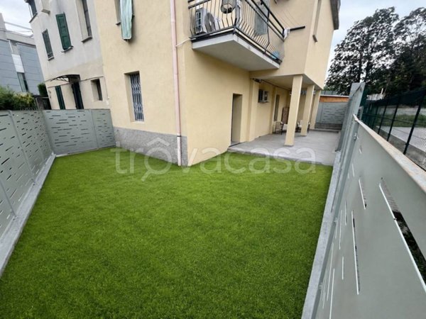 appartamento in vendita a Como in zona Rebbio