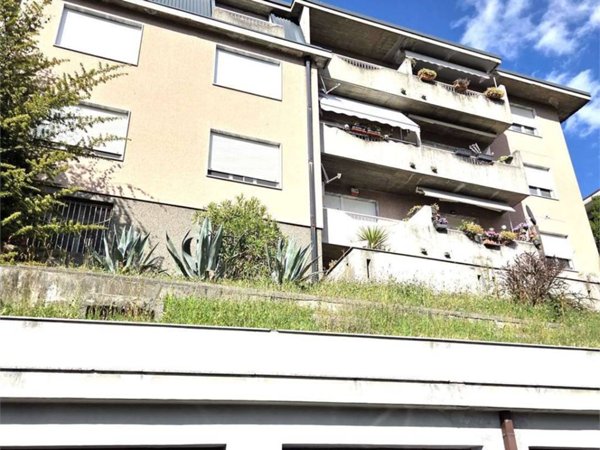 appartamento in vendita a Como in zona Sagnino