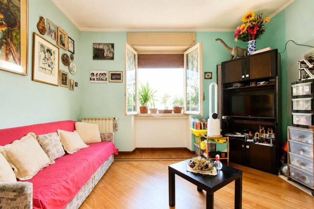 appartamento in vendita a Como in zona Borghi