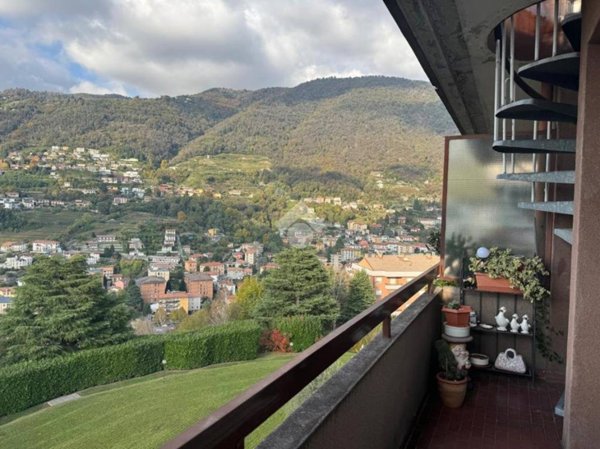 appartamento in vendita a Como in zona Sagnino