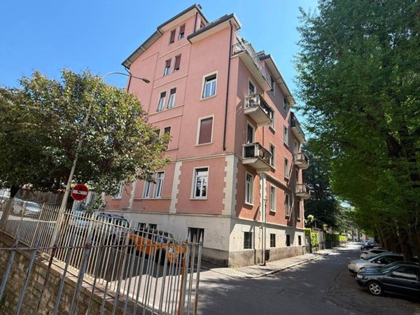 appartamento in vendita a Como in zona Borghi