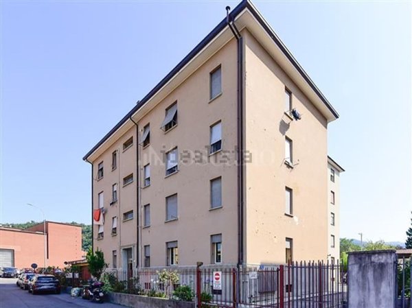 appartamento in vendita a Como in zona Rebbio