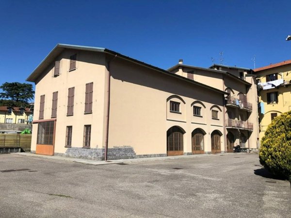 appartamento in vendita a Como in zona Carmelata