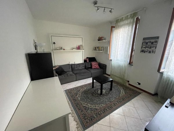 appartamento in vendita a Como in zona Via Milano