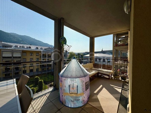 appartamento in vendita a Como in zona Viale Varese