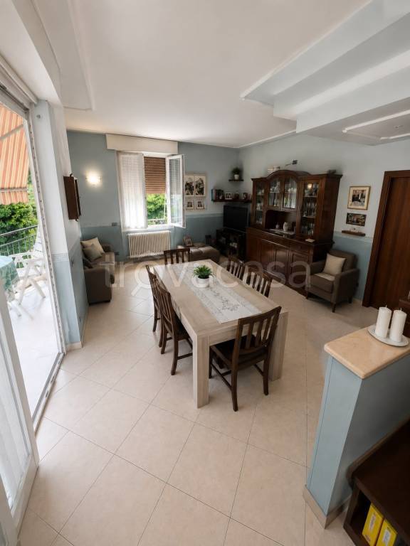 appartamento in vendita a Como in zona Monte Olimpino