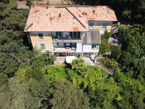 casa indipendente in vendita a Como in zona Monte Olimpino