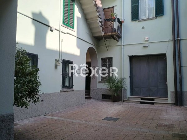 appartamento in vendita a Como in zona Como Centro